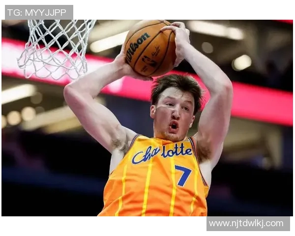 库里也开始紧张了？黄蜂新秀克尼普尔三分球命中破百，刷新NBA最快纪录